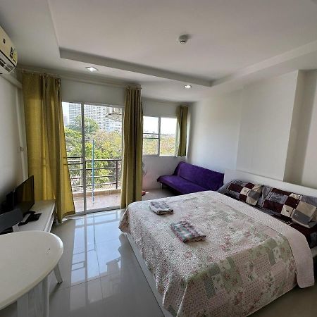 Beach 7 Condo Studio 012 Csomtien-part Kültér fotó