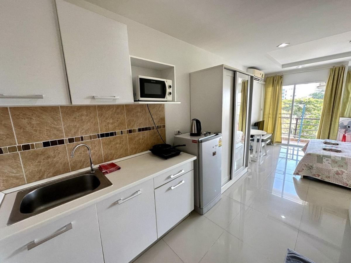 Beach 7 Condo Studio 012 Csomtien-part Kültér fotó