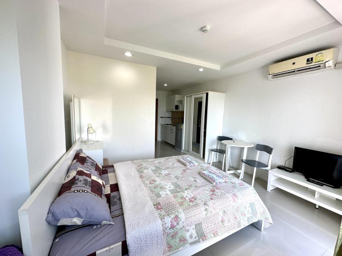Beach 7 Condo Studio 012 Csomtien-part Kültér fotó